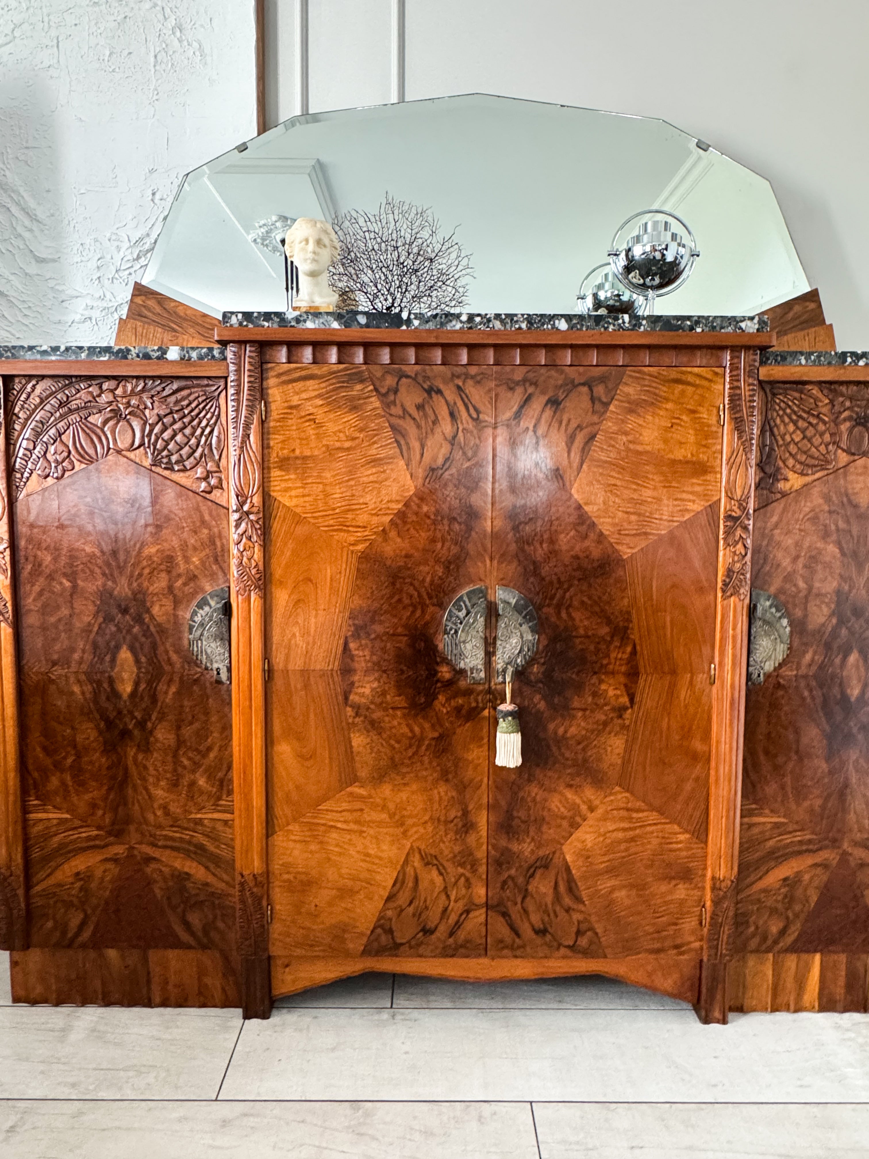DREAMLIKE ART DECO DRESSING TABLE WITH MARBLE TOP WALNUT