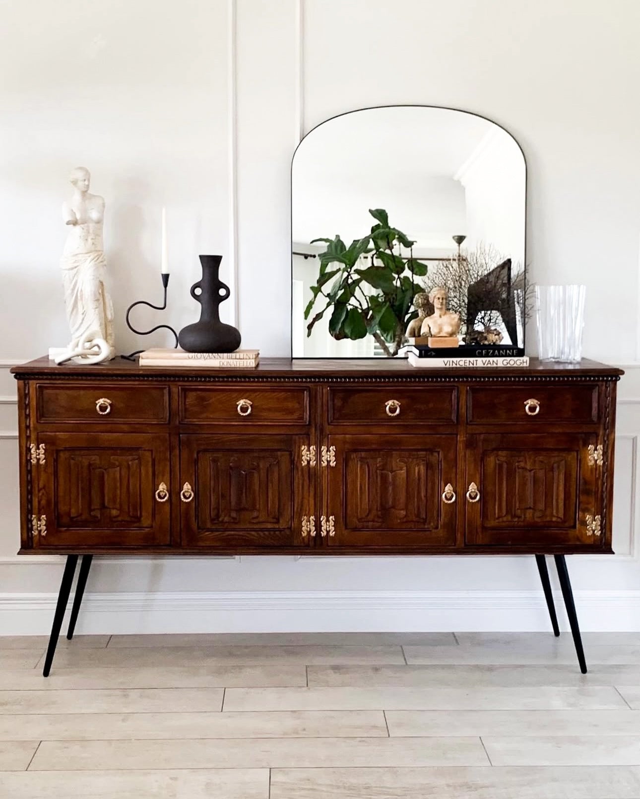 EINZIGARTIGES VINTAGE MODERNES SIDEBOARD MASSIVE EICHE