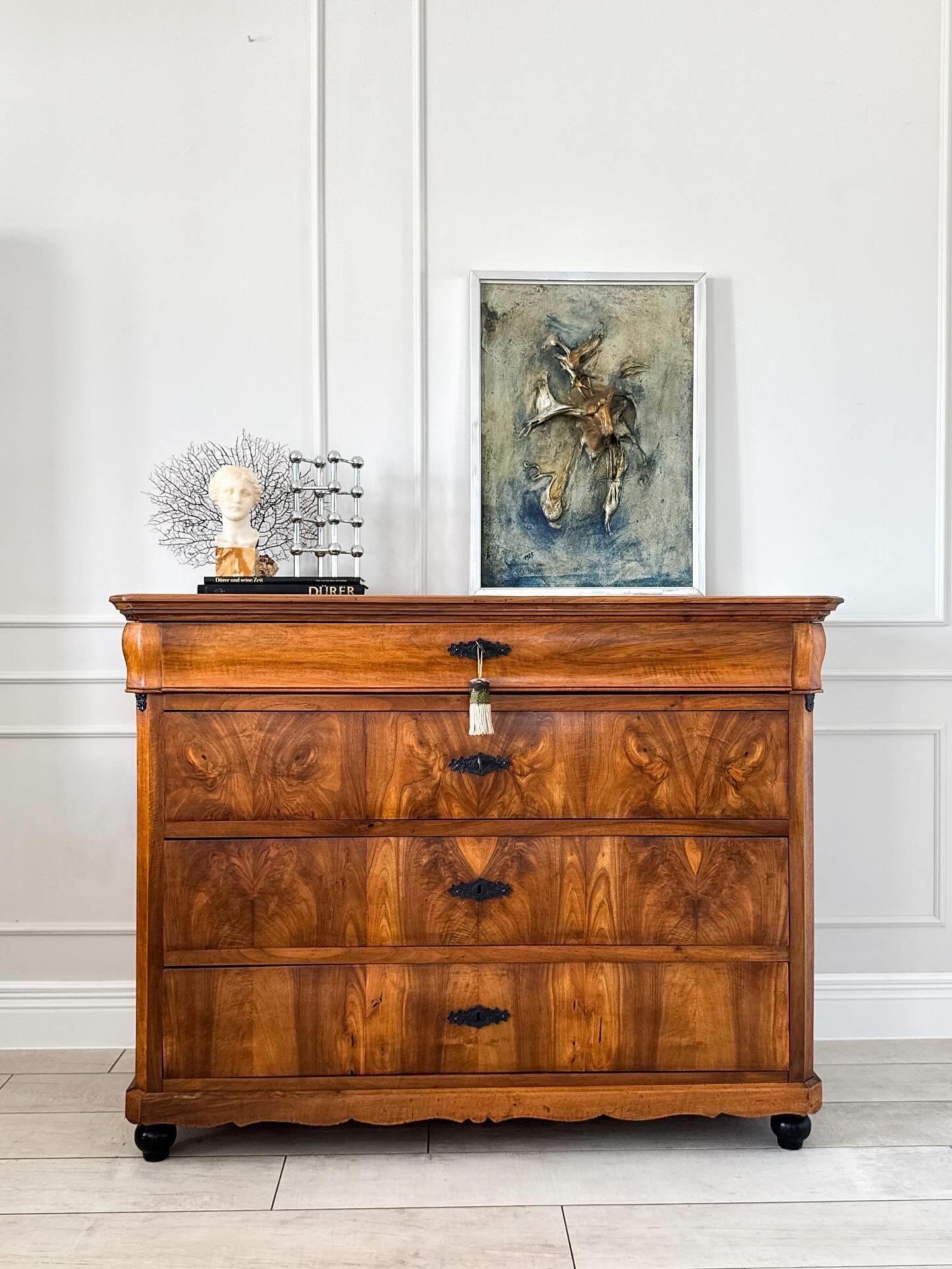 ANTIQUE FRENCH CHEST OF DRAWERS WALNUT BIEDERMEIER PERIOD