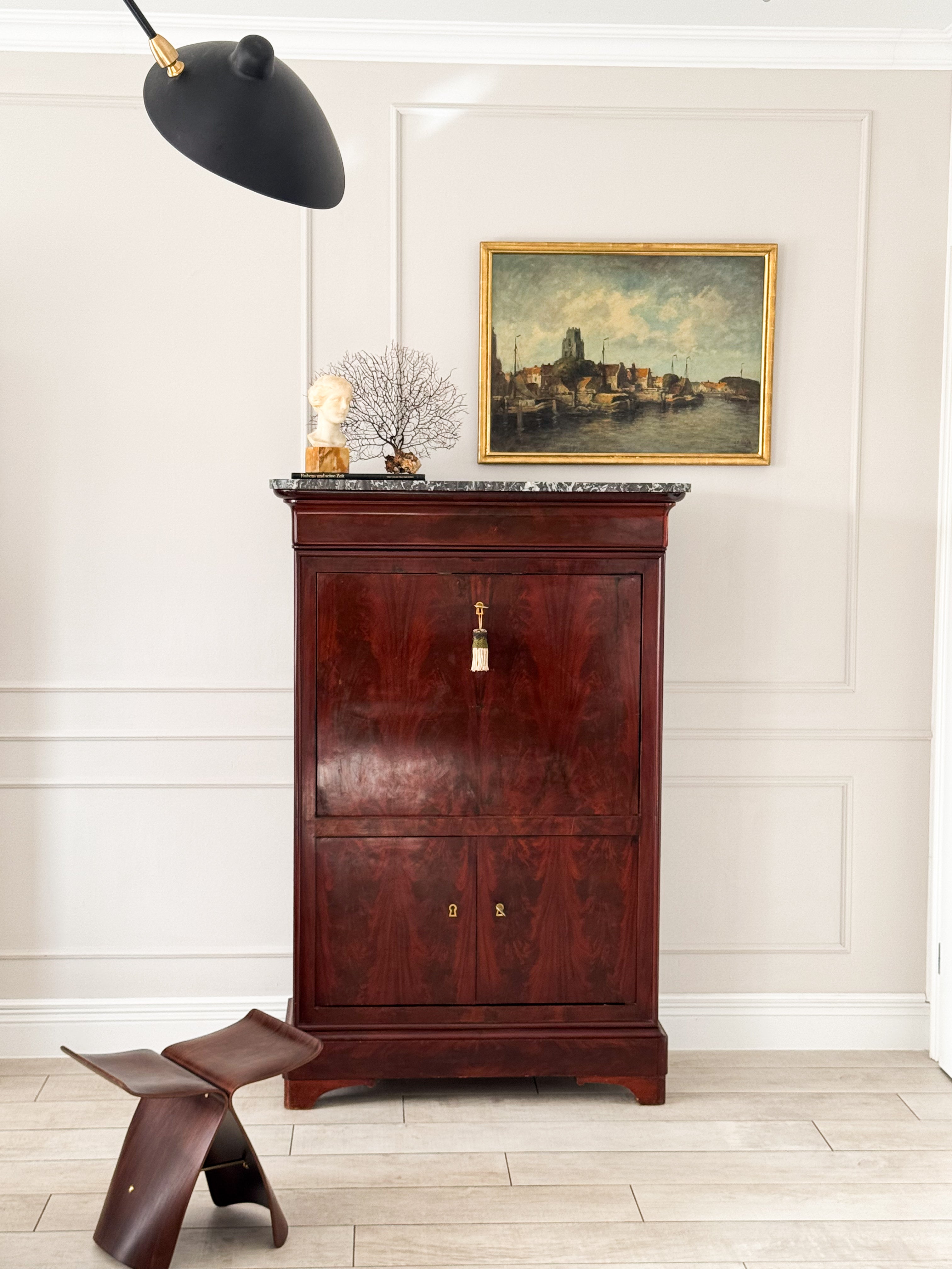 ANTIKER BIEDERMEIER SEKRETÄR AUS MAHAGONIHOLZ MIT MARMORPLATTE