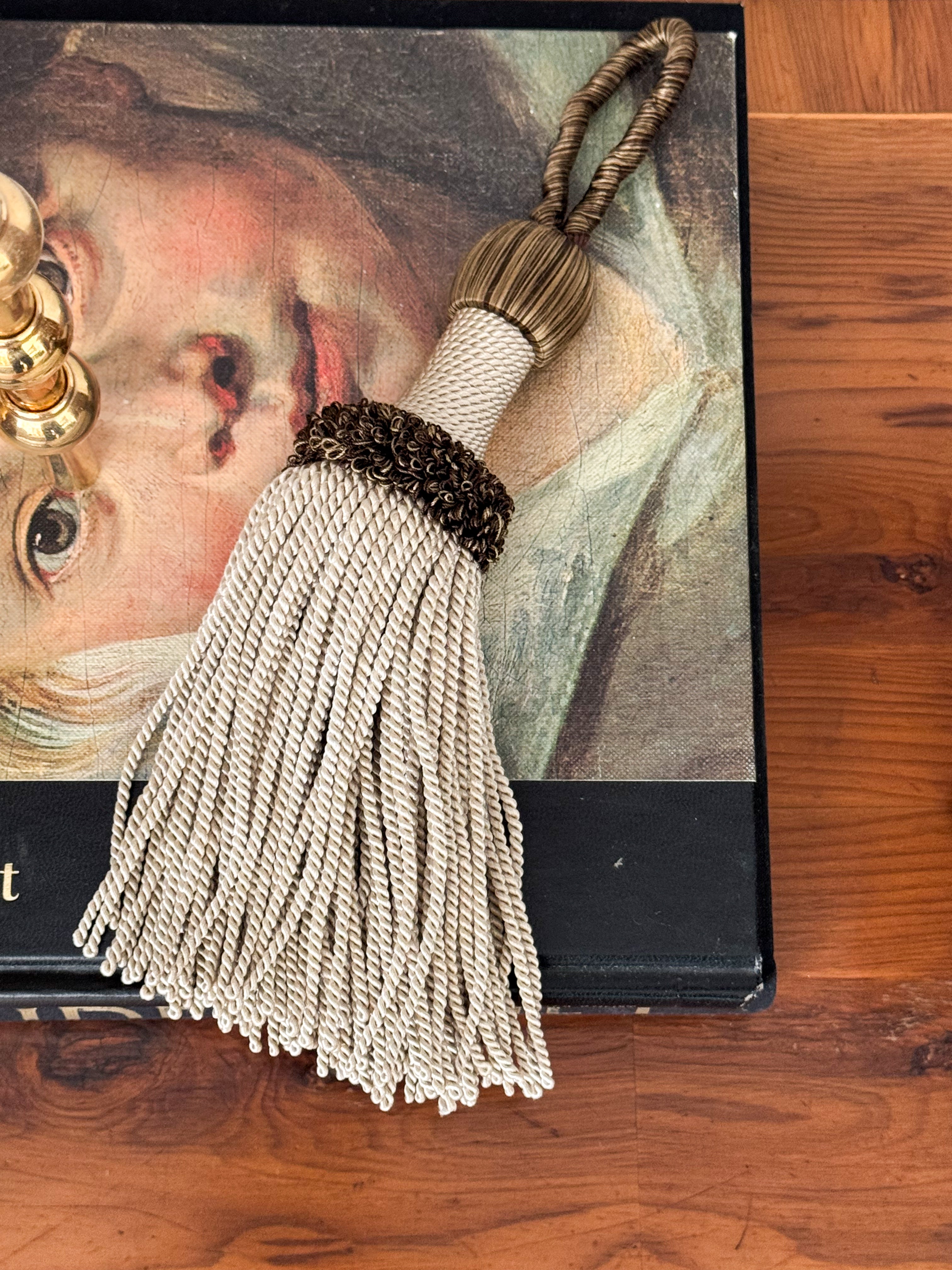 EDLE QUASTE HANDGEFERTIGT ideal für Möbel