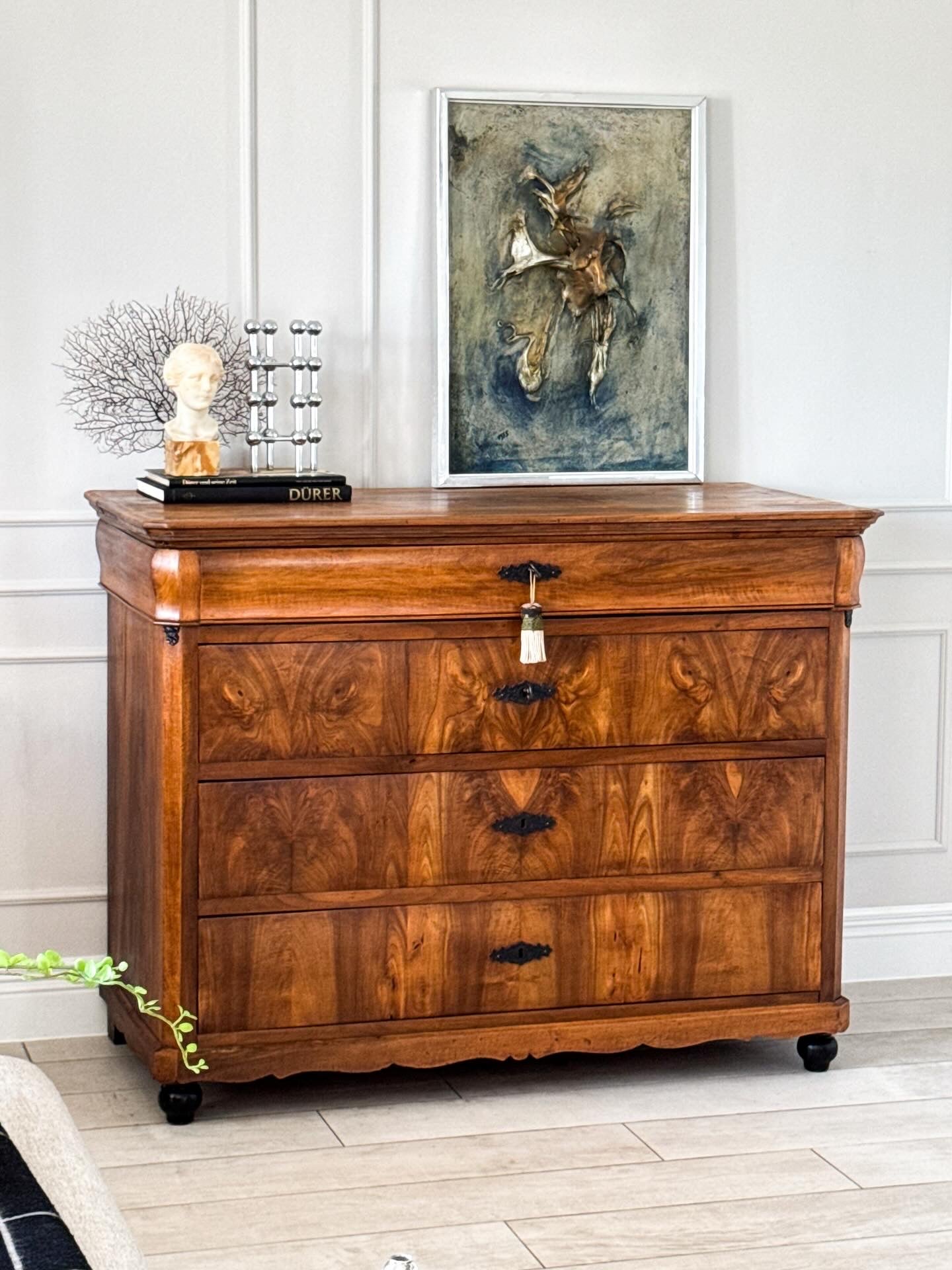 ANTIQUE FRENCH CHEST OF DRAWERS WALNUT BIEDERMEIER PERIOD