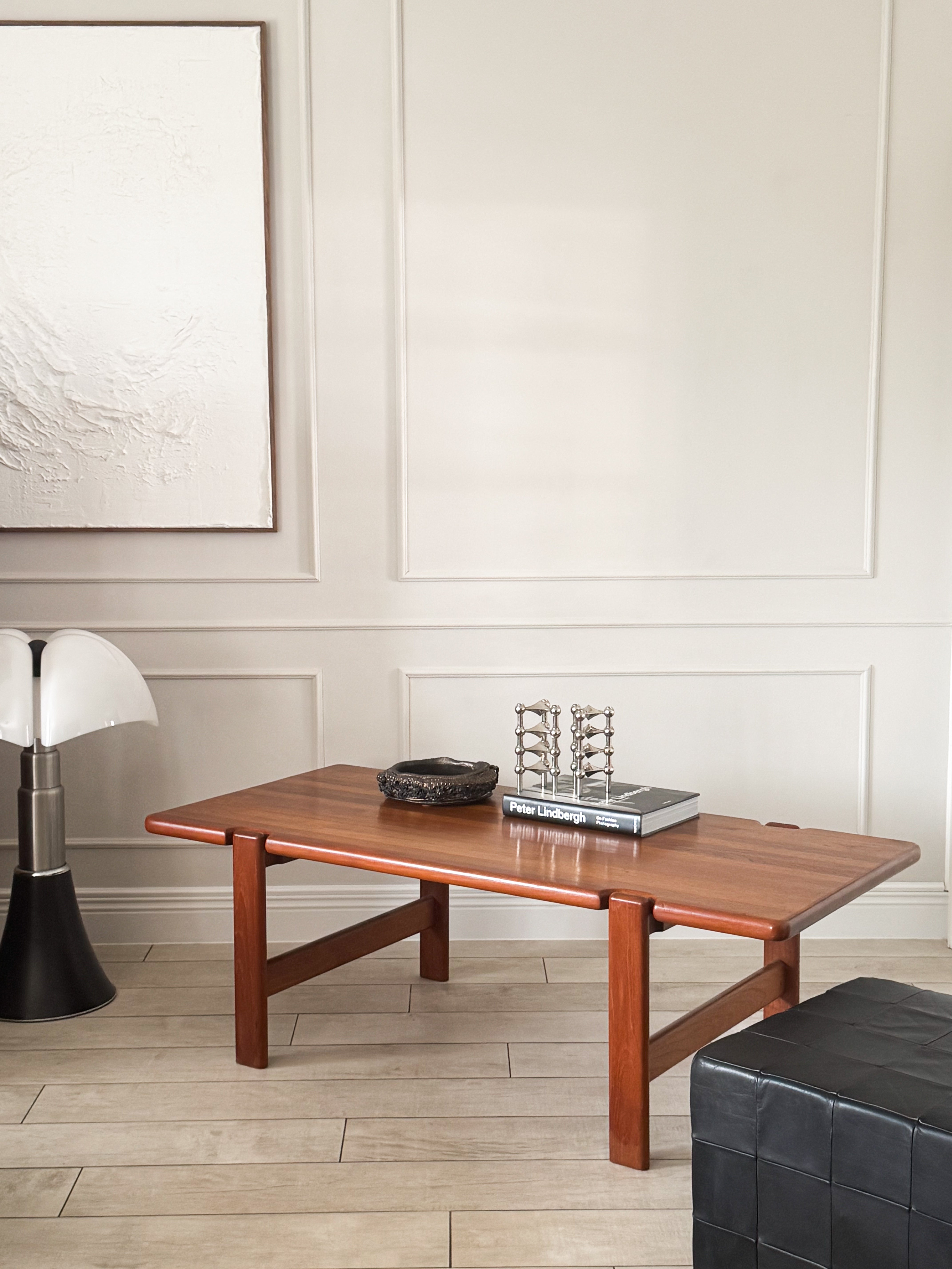 VINTAGE 70s COFFEE TABLE SOLID TEAK WOOD