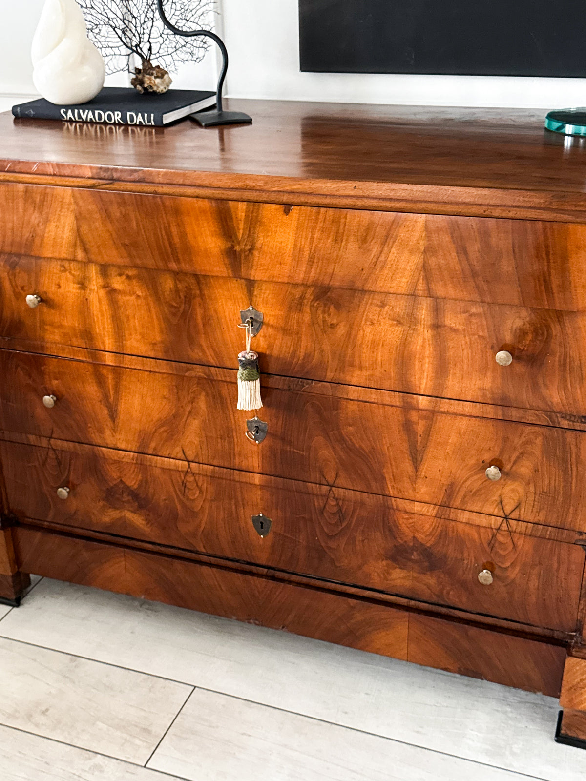 Antique Empire Chest of Drawers Walnut Beautiful Grain