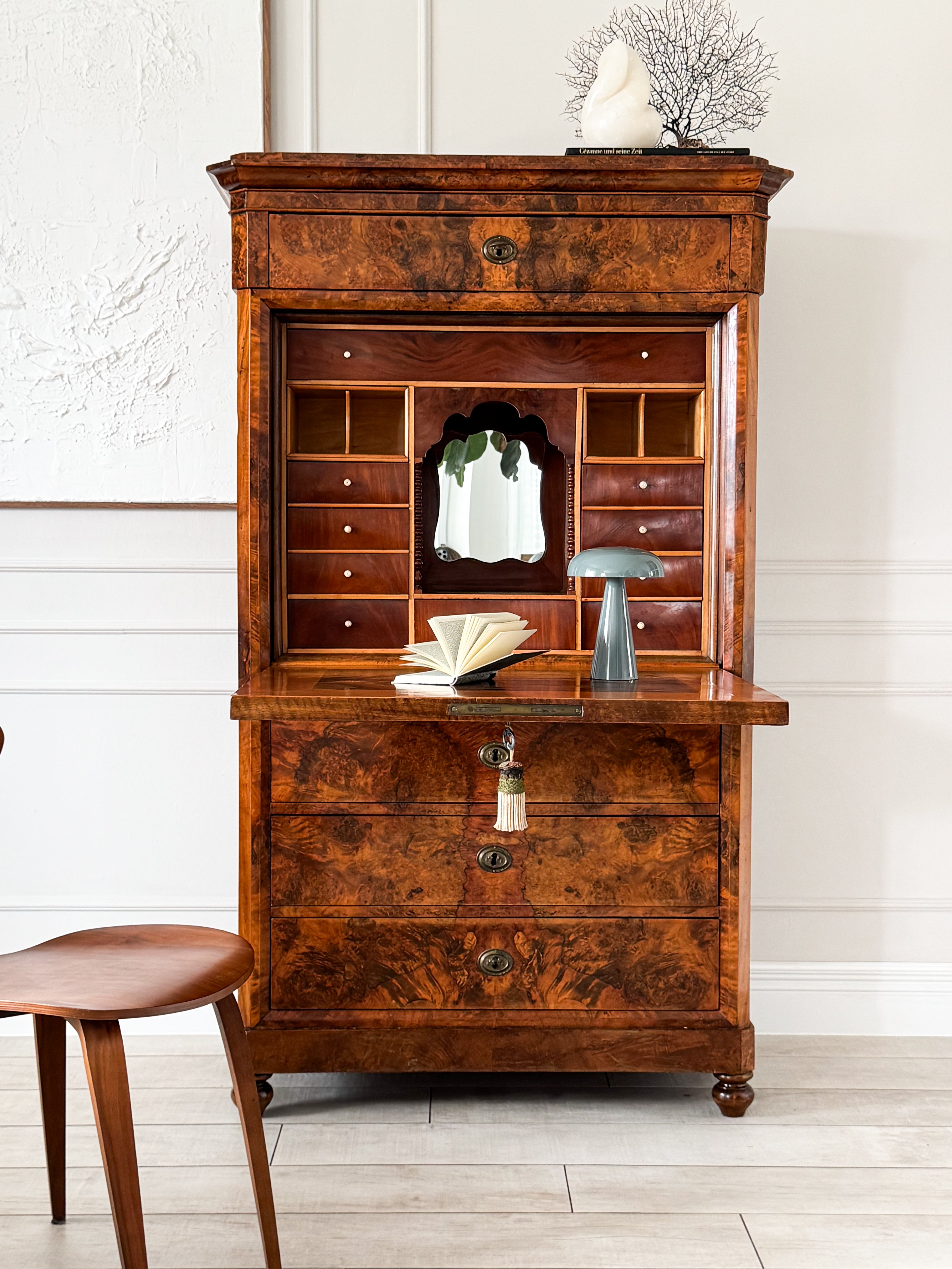 UNIQUE ANTIQUE BIEDERMEIER SECRETARY BEAUTIFUL GRAIN