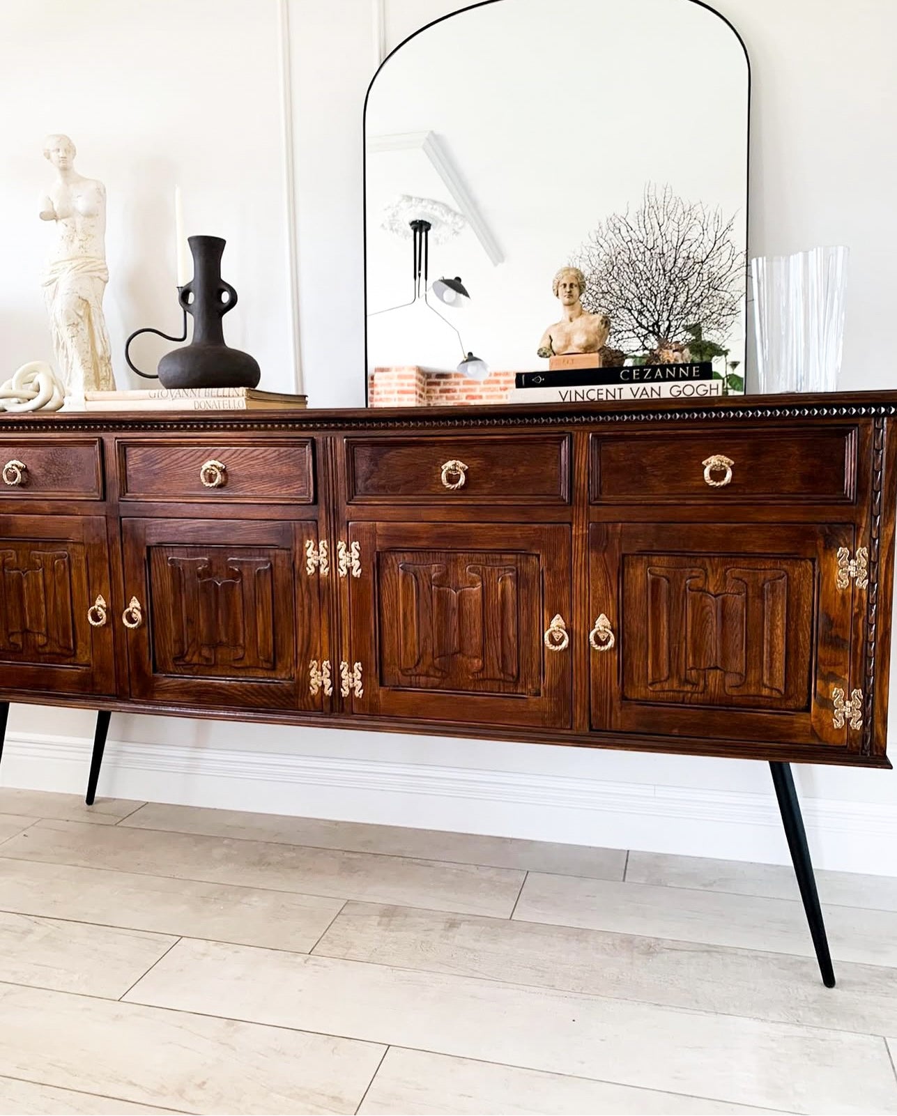 EINZIGARTIGES VINTAGE MODERNES SIDEBOARD MASSIVE EICHE