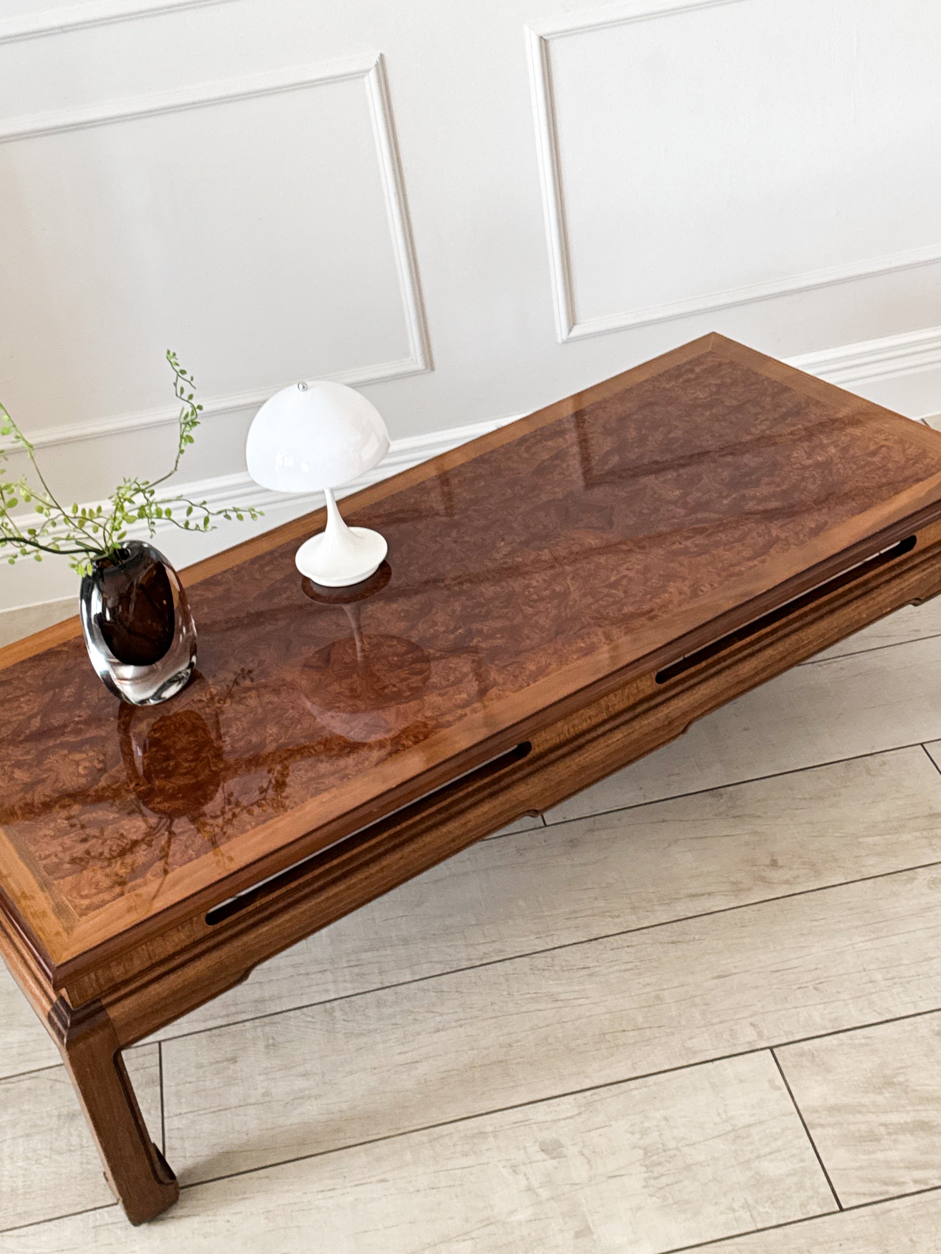 VINTAGE 70s COFFEE TABLE BEAUTIFUL SHAPE