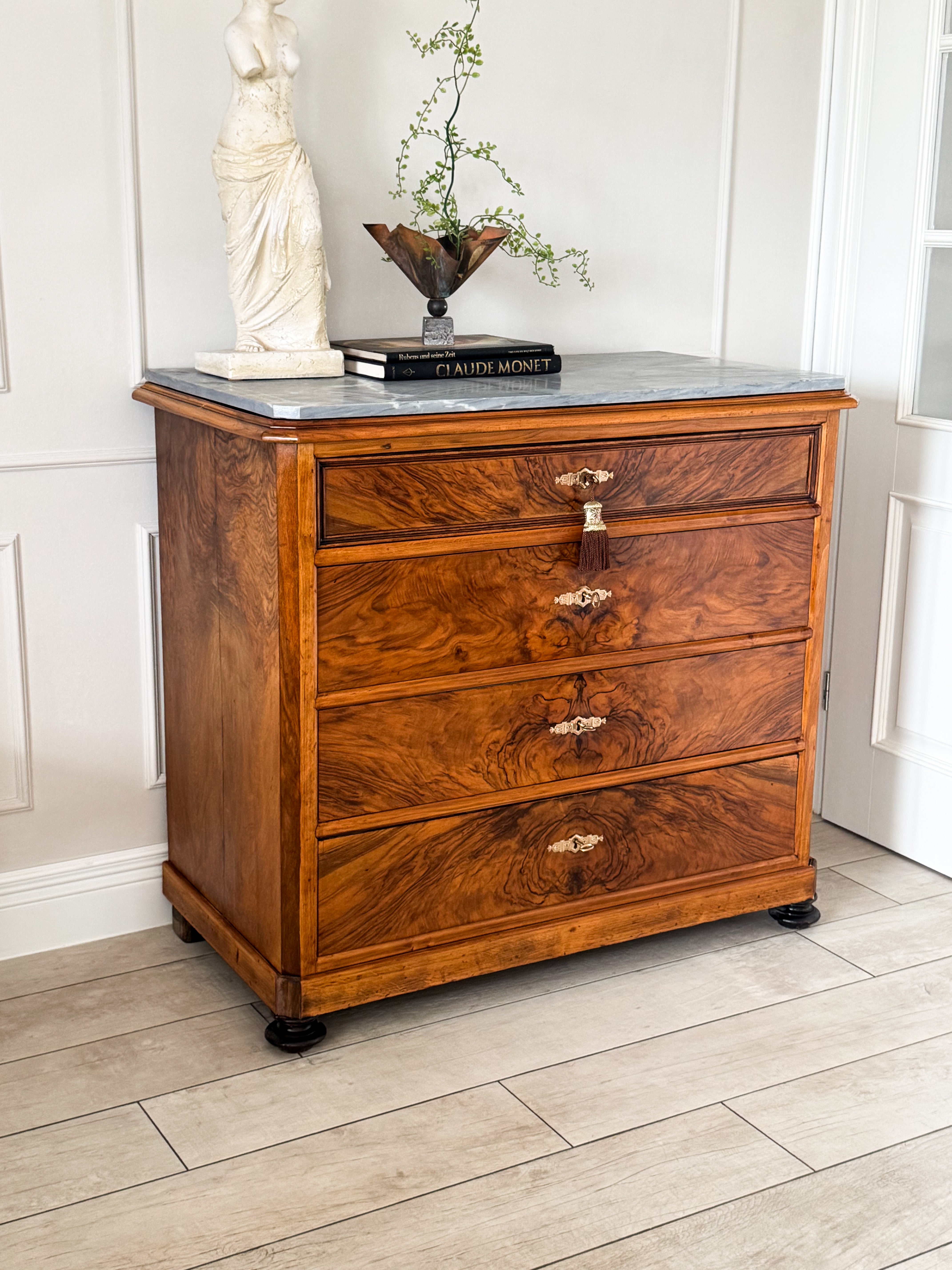 Beautiful Antique Chest of Drawers with Marble Top