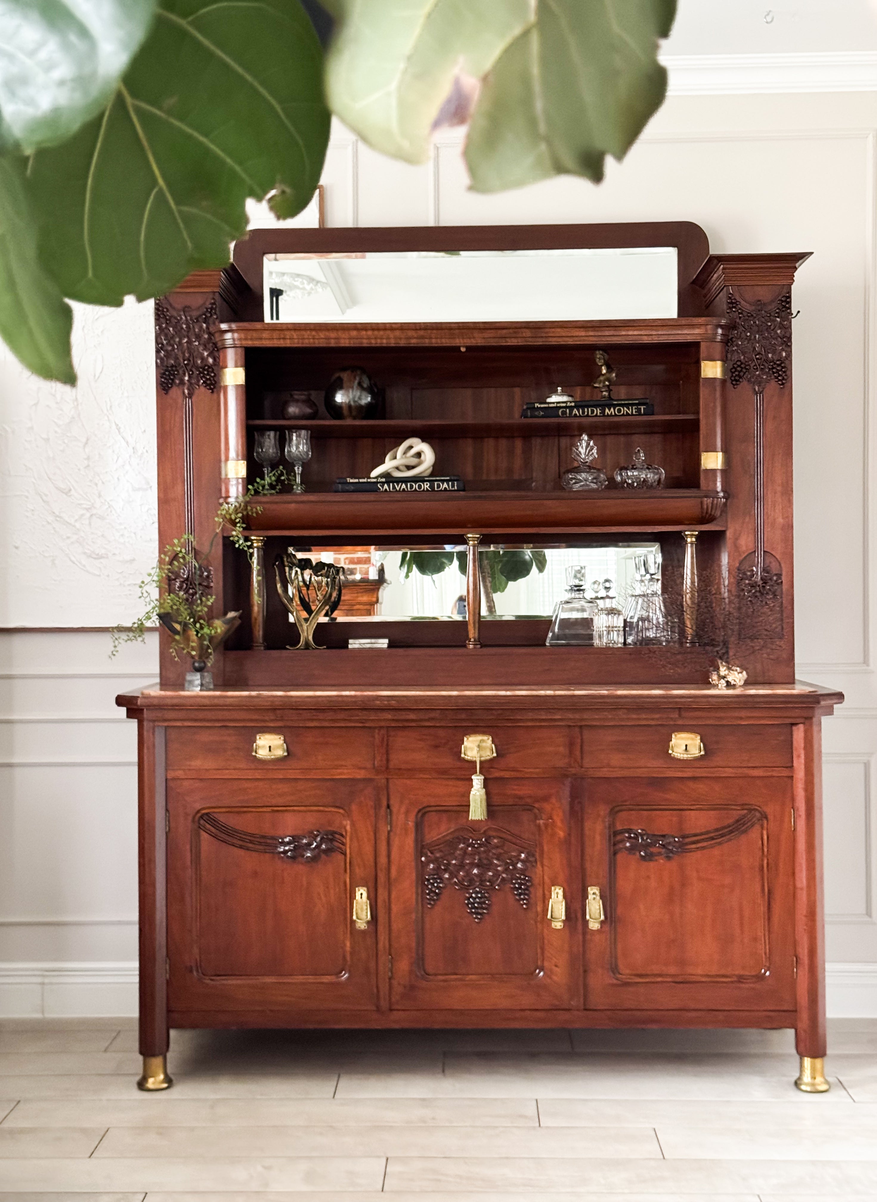 STILVOLLE ANTIKE ANRICHTE JUGENDSTIL