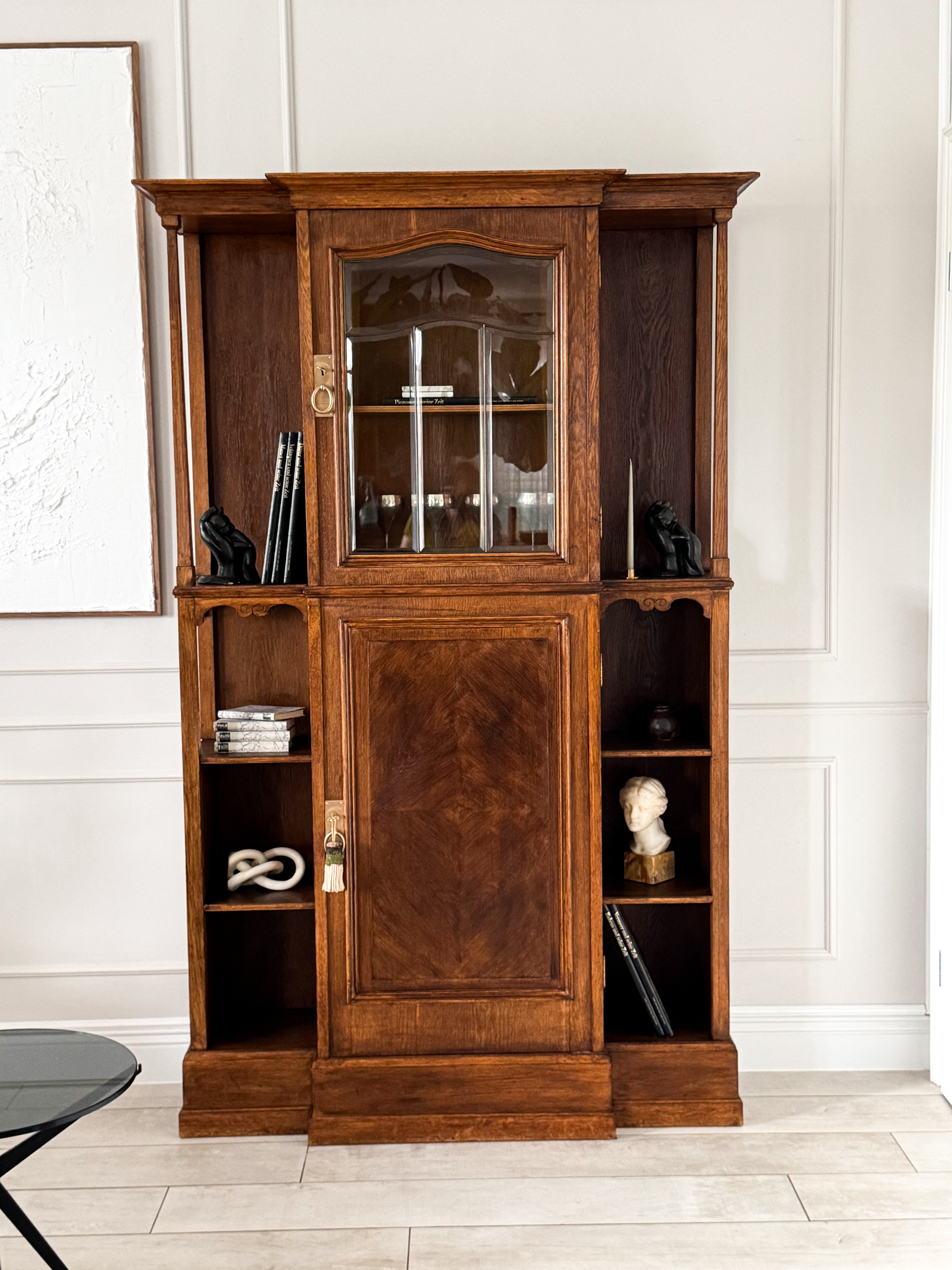ELEGANT ANTIQUE DISPLAY CABINET ART NOUVEAU