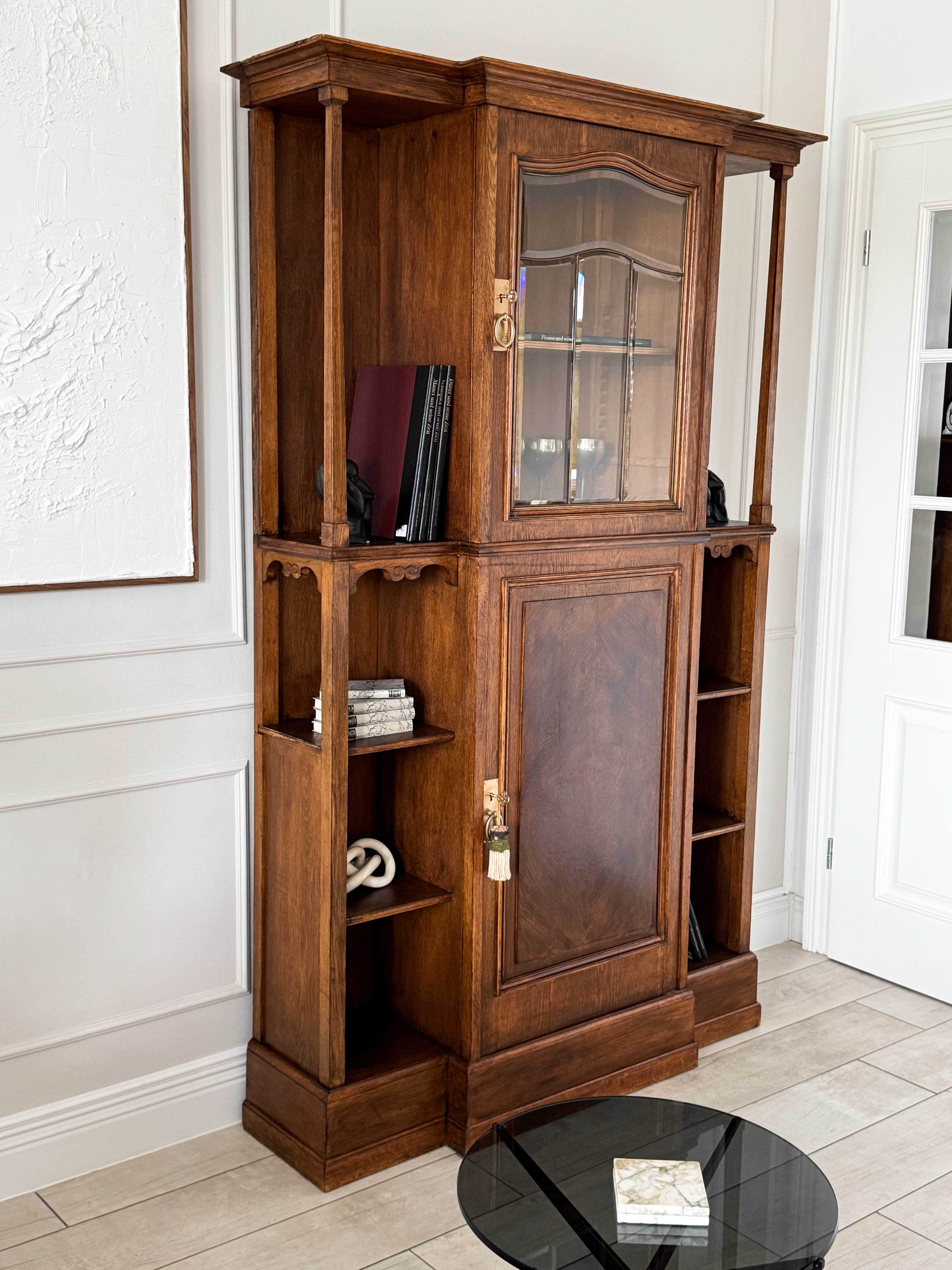 ELEGANT ANTIQUE DISPLAY CABINET ART NOUVEAU