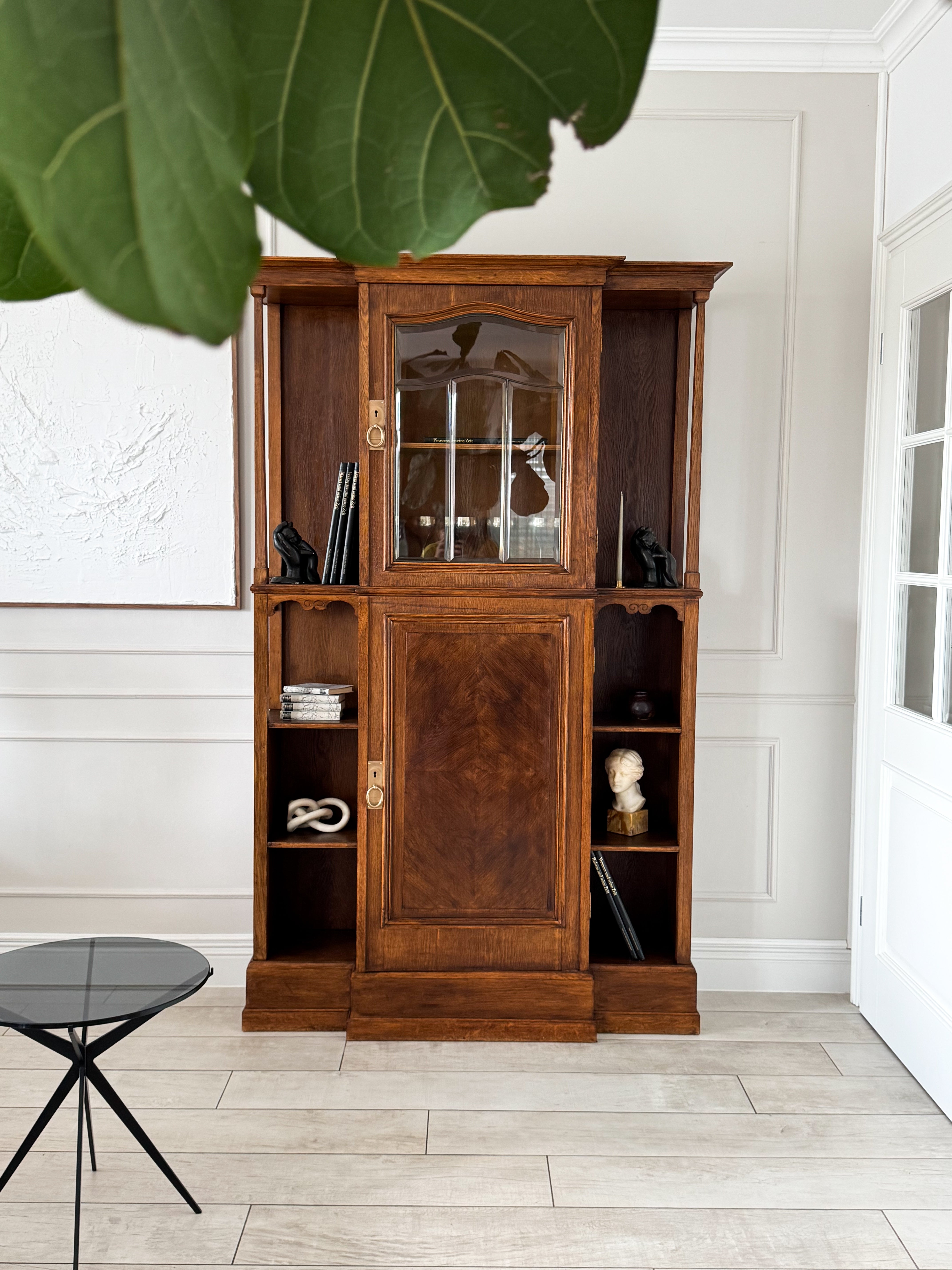 ELEGANT ANTIQUE DISPLAY CABINET ART NOUVEAU
