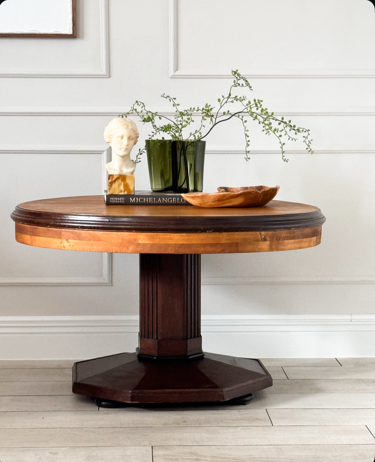 ANTIKER RUNDER ART DECO TISCH AUS FRANKREICH