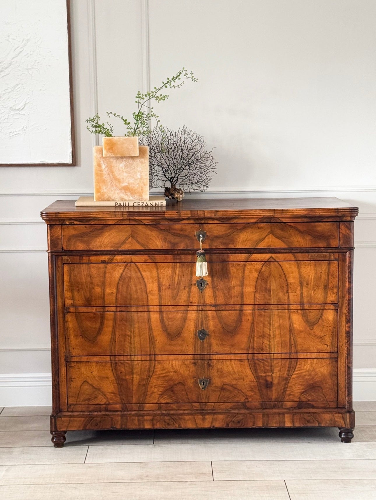 FEINE ANTIKE BIEDERMEIER KOMMODE NUSSBAUM