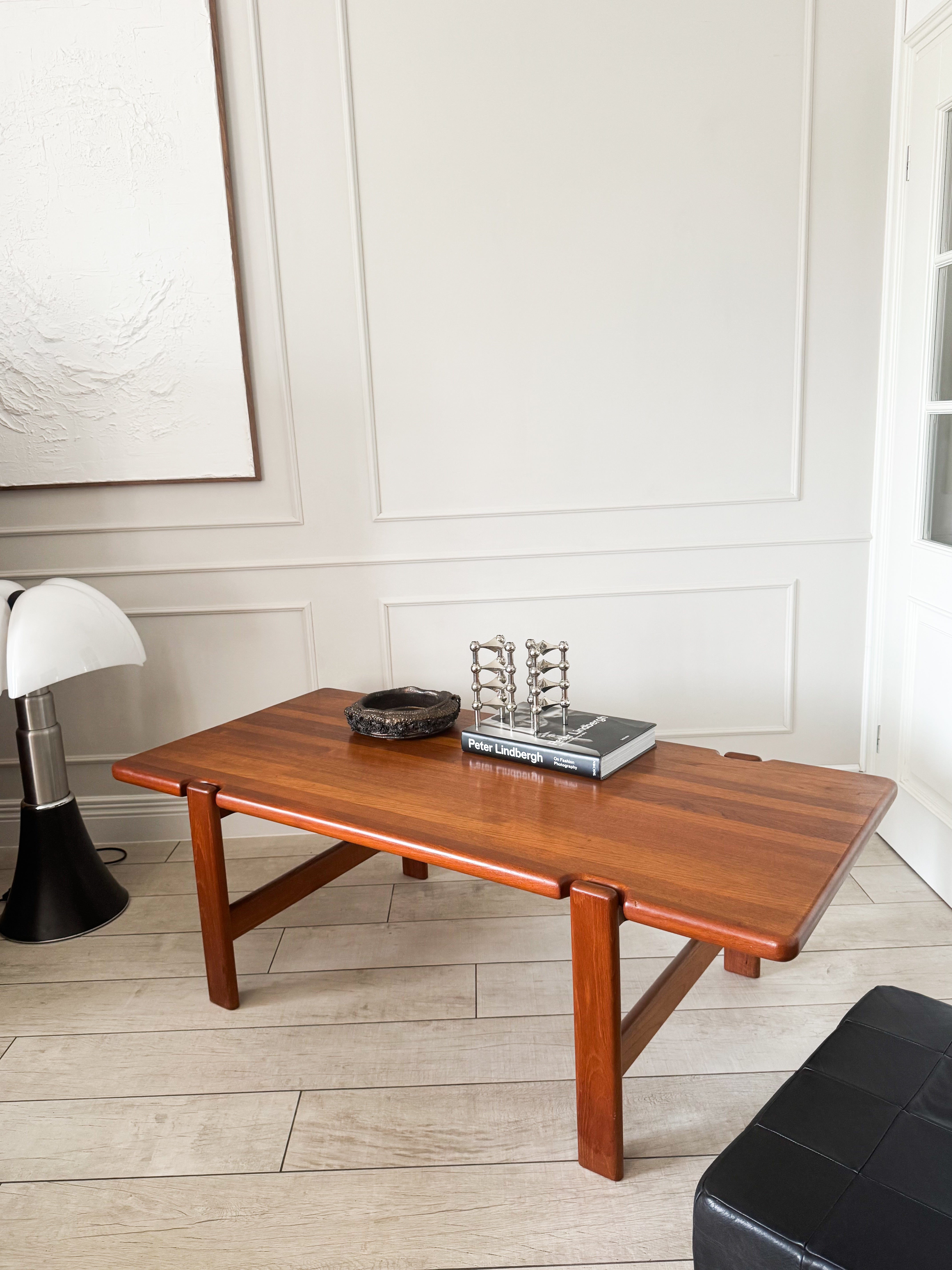 VINTAGE 70s COFFEE TABLE SOLID TEAK WOOD