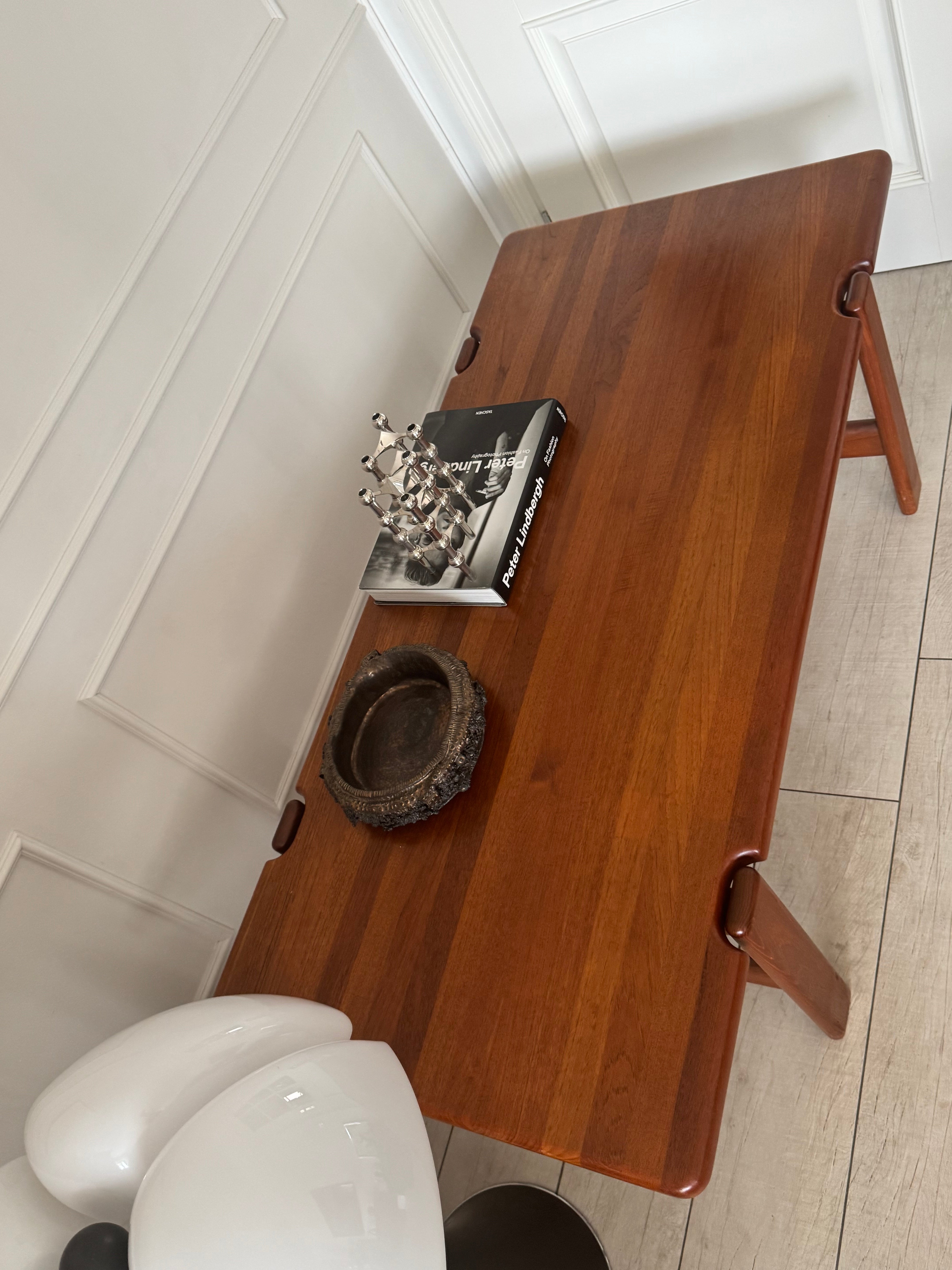 VINTAGE 70s COFFEE TABLE SOLID TEAK WOOD