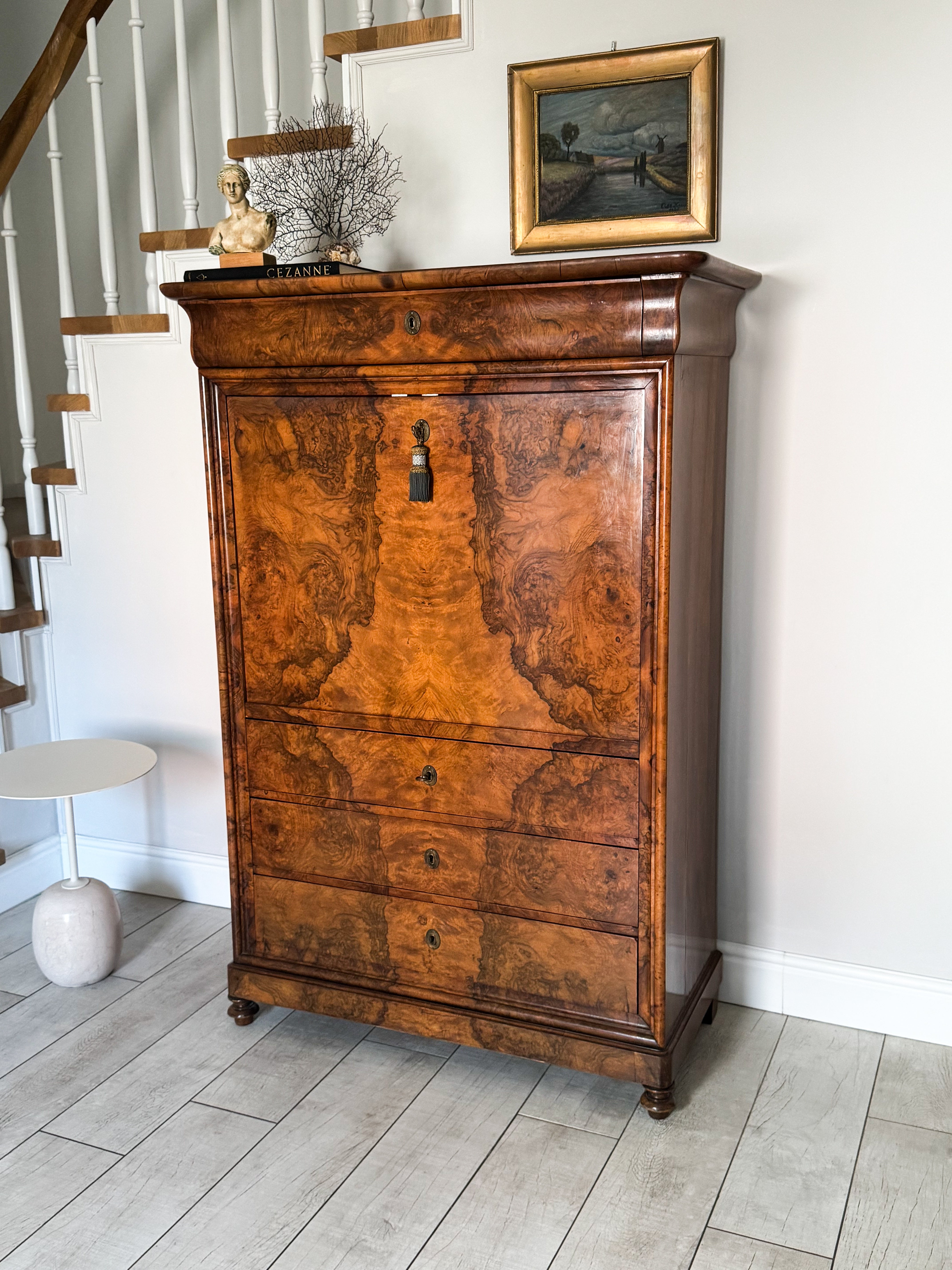 ANTIKER BIEDERMEIER SEKRETÄR NUSSBAUM SCHÖNE MASERUNG