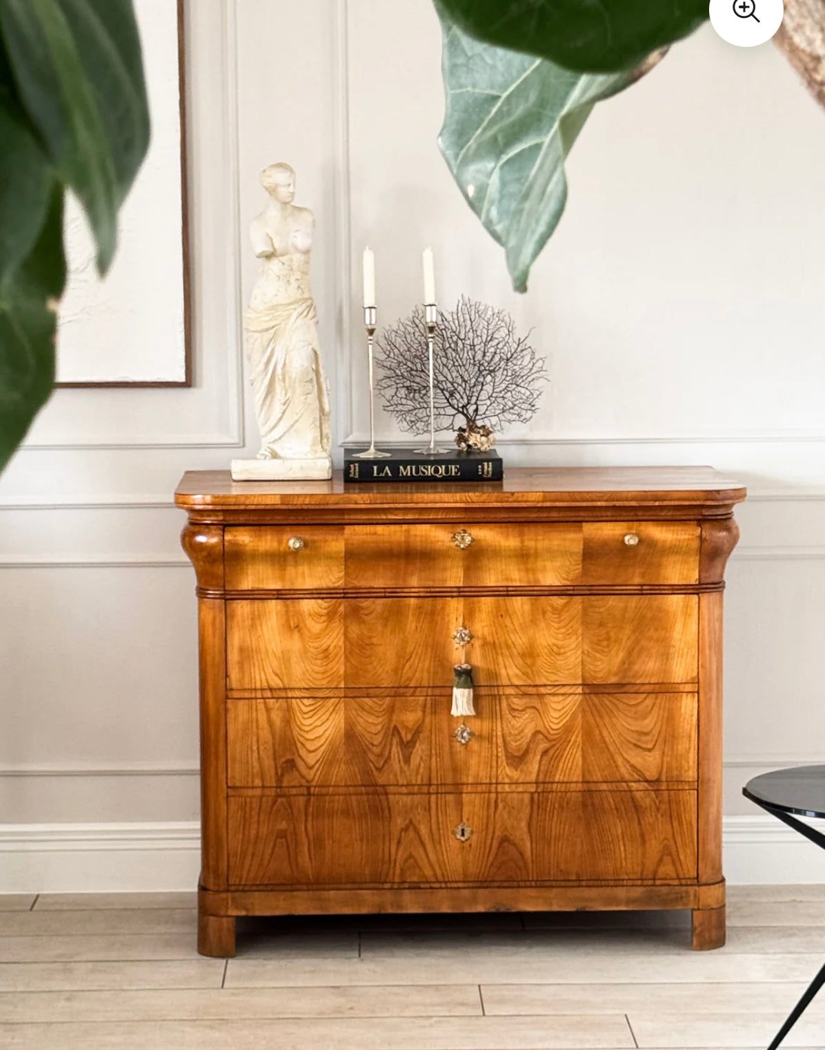 FINE ANTIQUE BIEDERMEIER CHEST OF DRAWERS