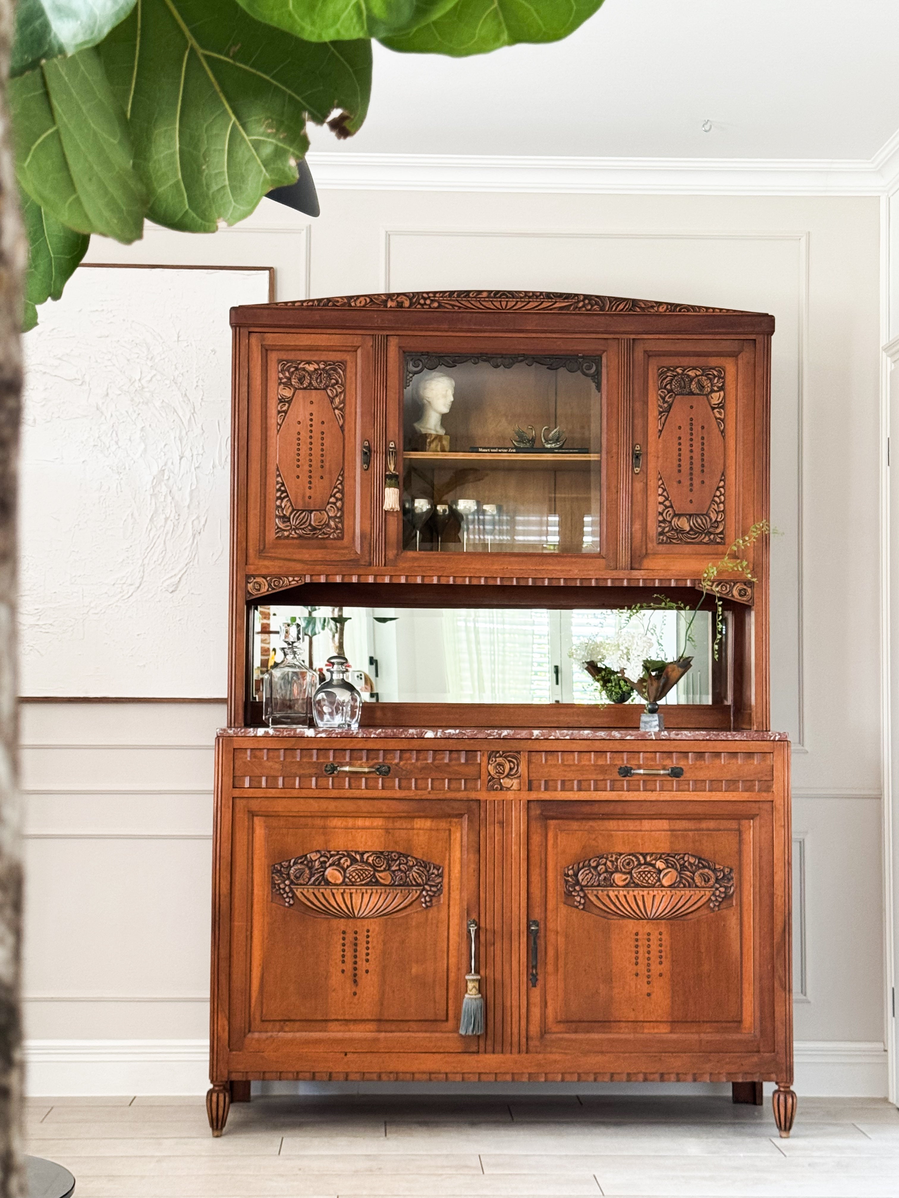 ANTIKER JUGENDSTIL BUFFETSCHRANK MIT MARMORPLATTE