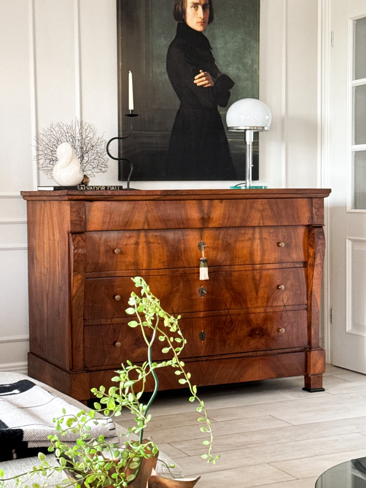 Antique Empire Chest of Drawers Walnut Beautiful Grain