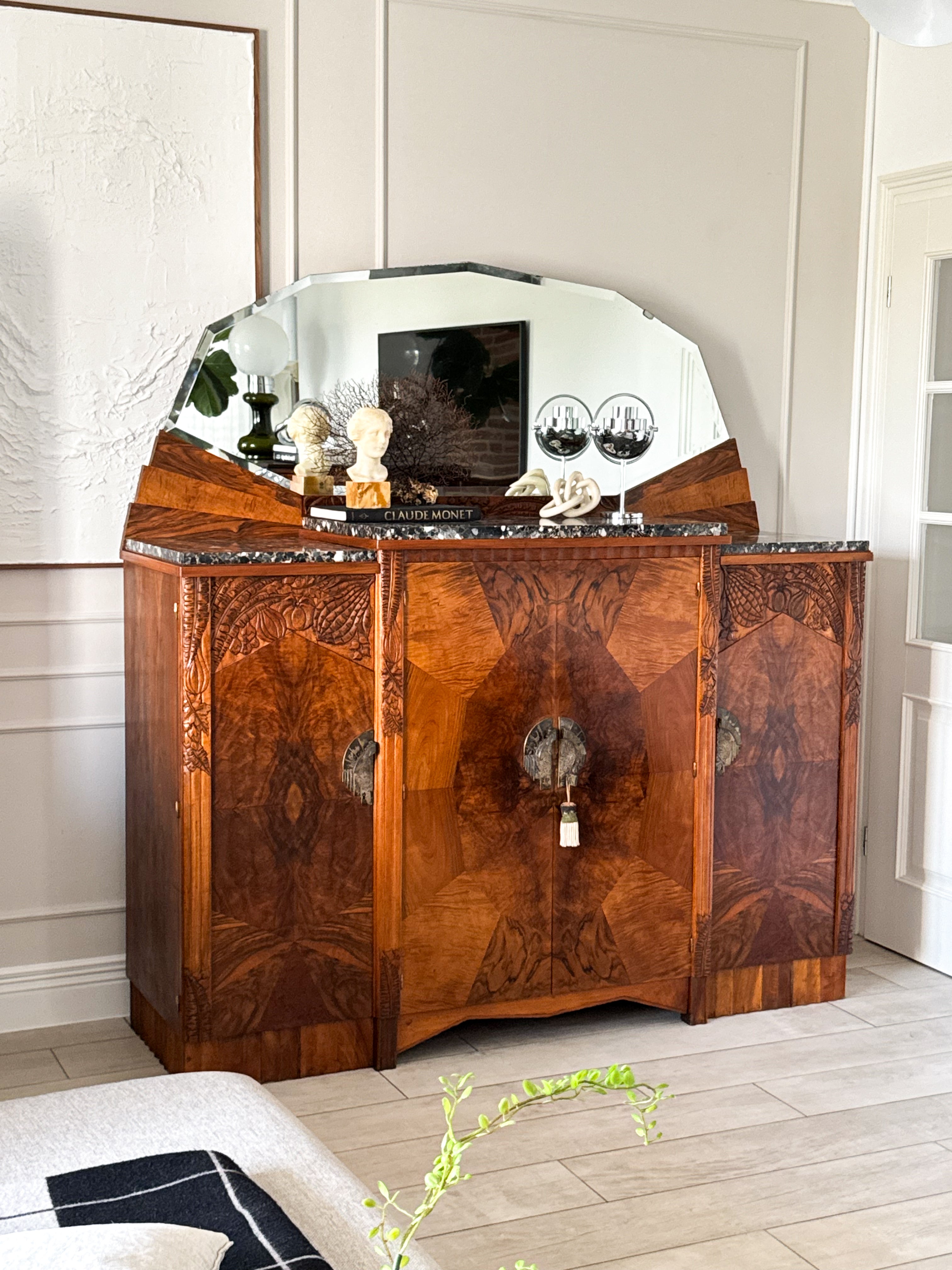 DREAMLIKE ART DECO DRESSING TABLE WITH MARBLE TOP WALNUT