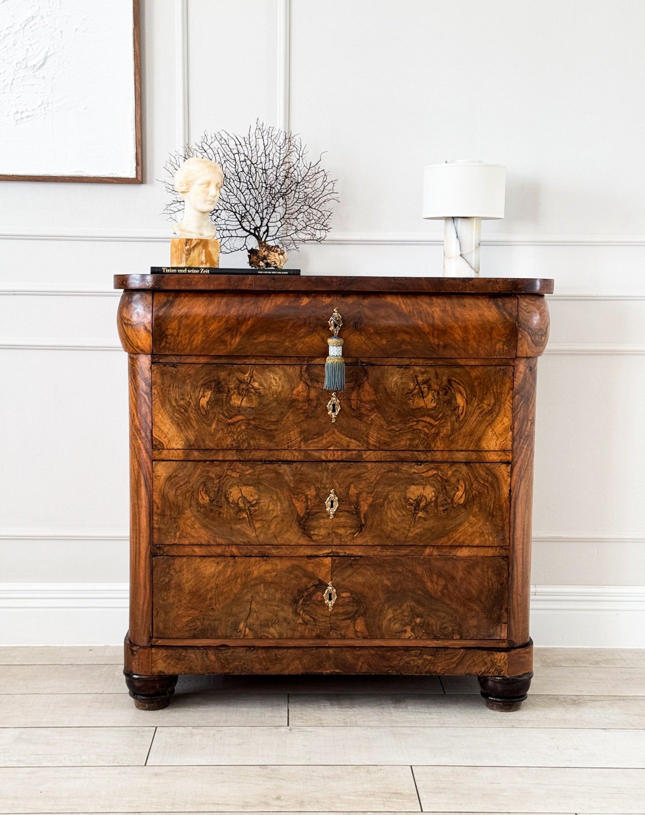 HÜBSCHE ANTIKE BIEDERMEIER KOMMODE NUSSBAUM