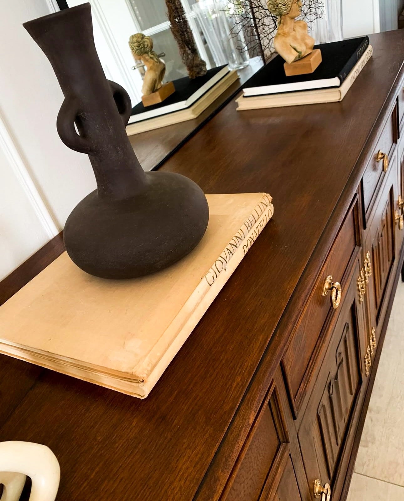UNIQUE VINTAGE MODERN SIDEBOARD SOLID OAK